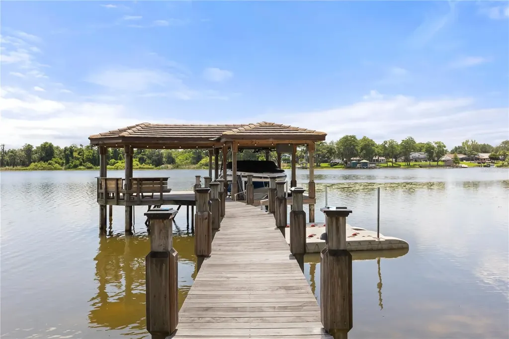5115 Cranes Point Court Orlando FL 32839