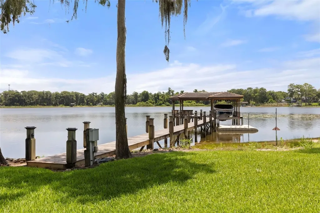 5115 Cranes Point Court Orlando FL 32839