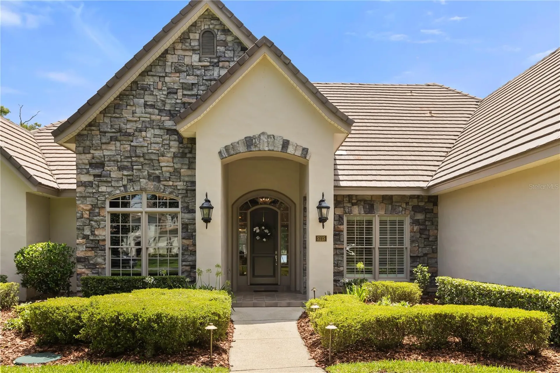 5115 Cranes Point Court Orlando FL 32839