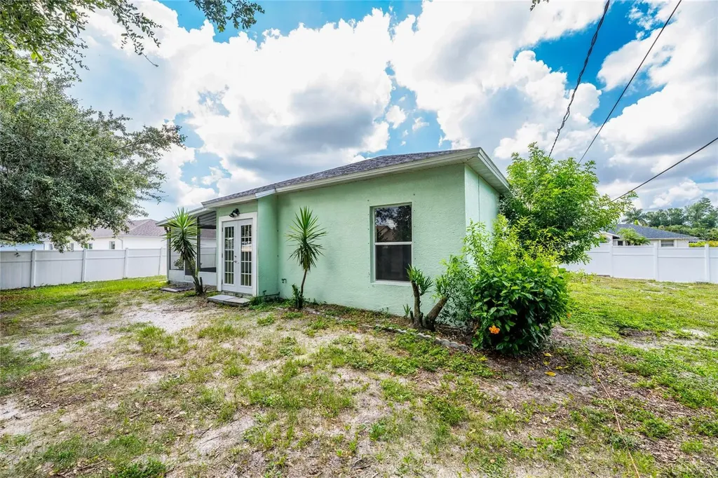 11082 Vanessa Avenue Englewood FL 34224