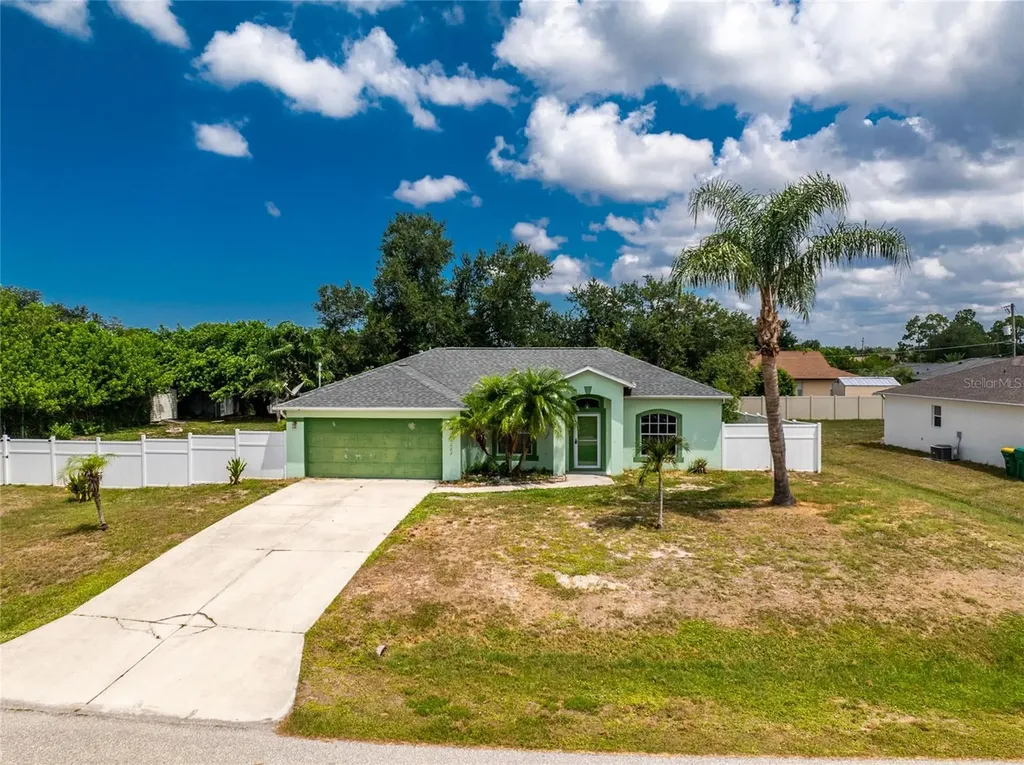 11082 Vanessa Avenue Englewood FL 34224