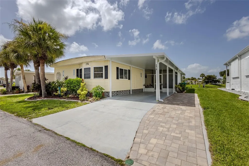 2100 Kings Highway Port Charlotte FL 33980