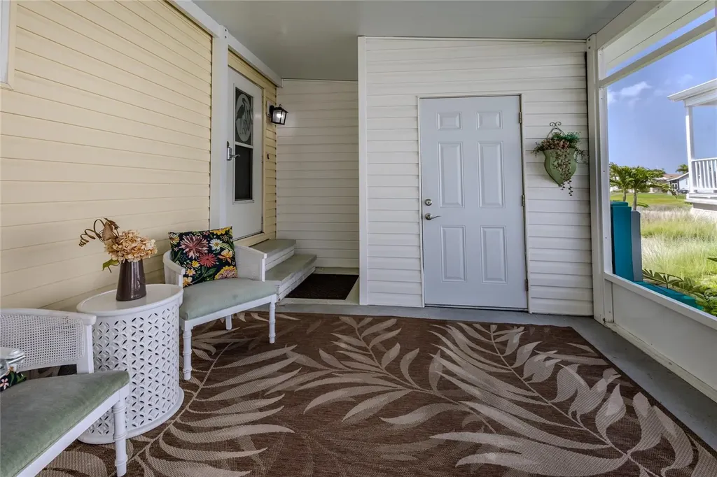 2100 Kings Highway Port Charlotte FL 33980