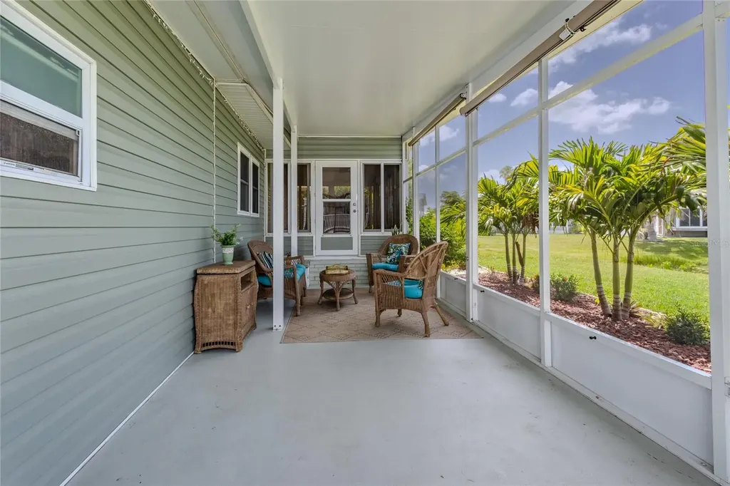 2100 Kings Highway Port Charlotte FL 33980