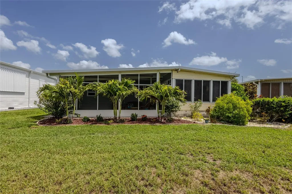2100 Kings Highway Port Charlotte FL 33980