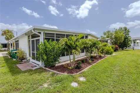 2100 Kings Highway Port Charlotte FL 33980