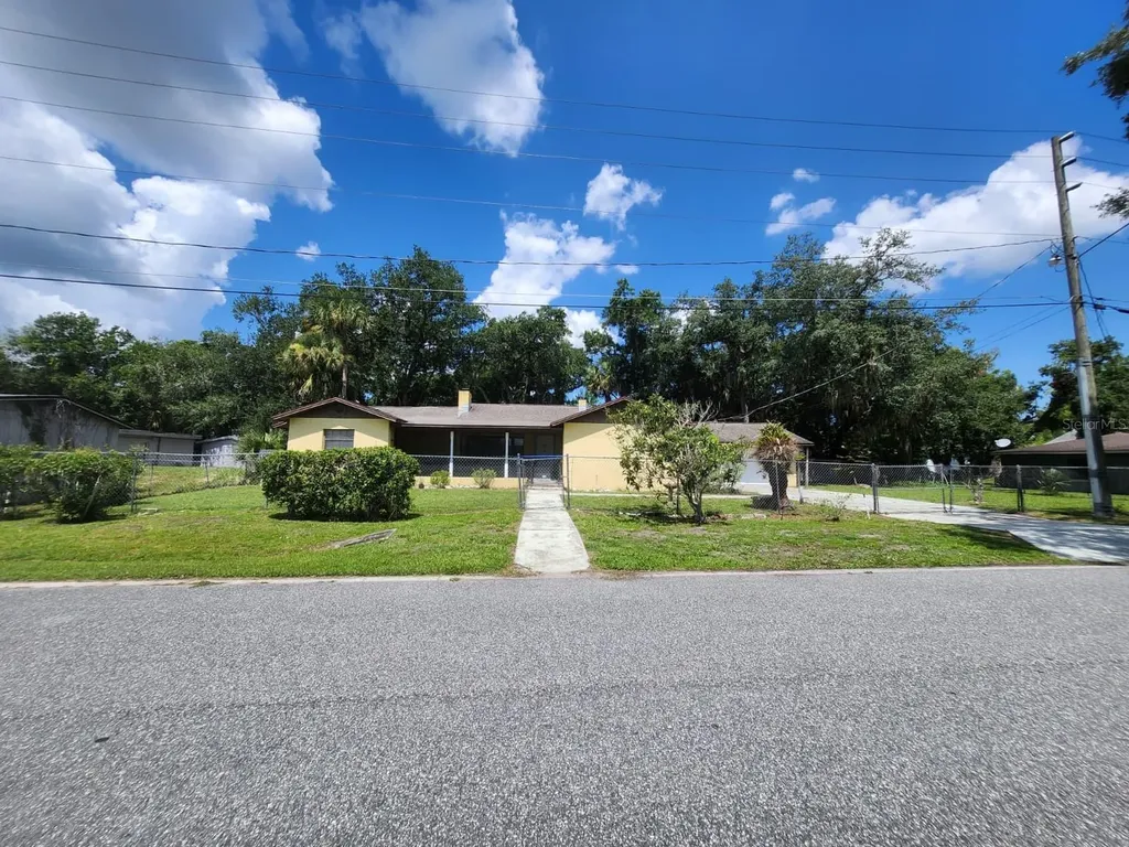 1840 Jerry Avenue Sanford FL 32771