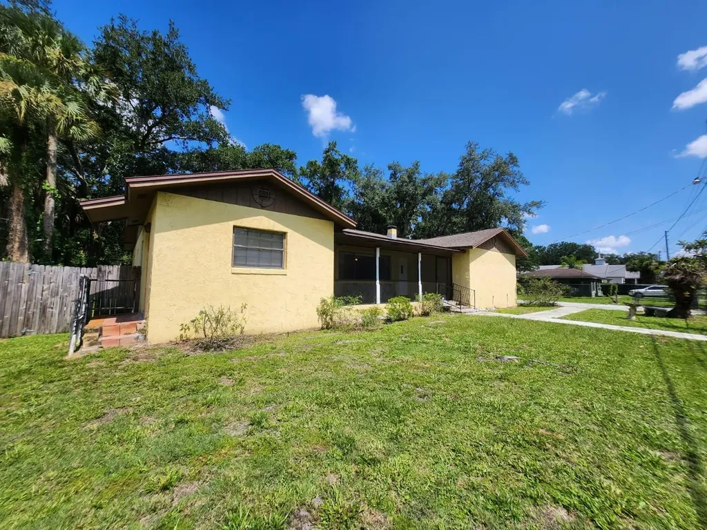 1840 Jerry Avenue Sanford FL 32771