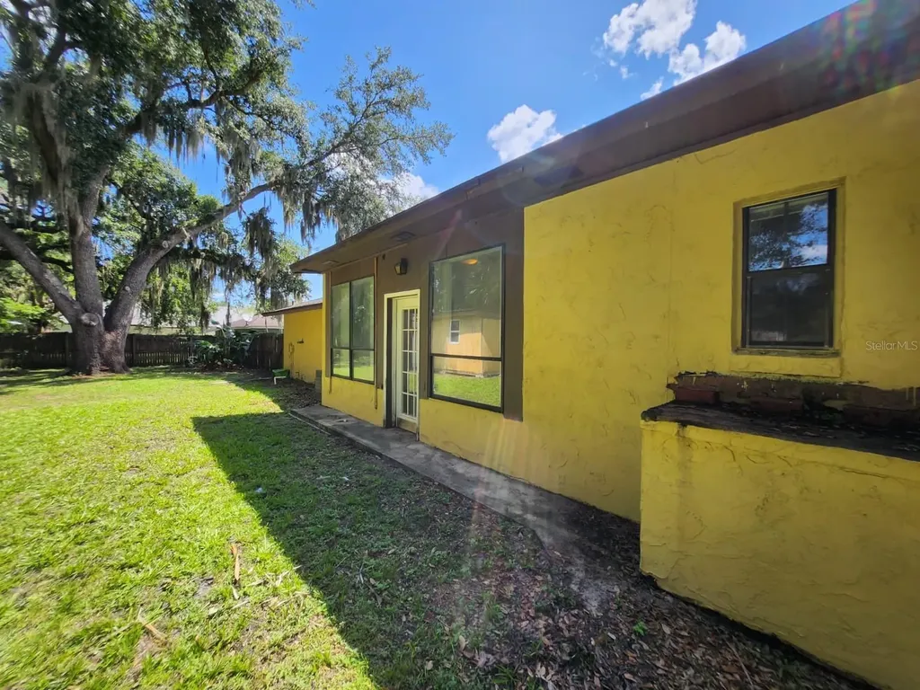 1840 Jerry Avenue Sanford FL 32771