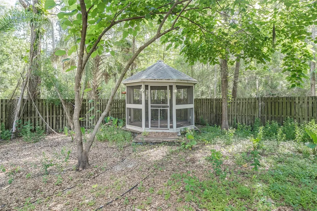 2501 Withy Court Tampa FL 33618