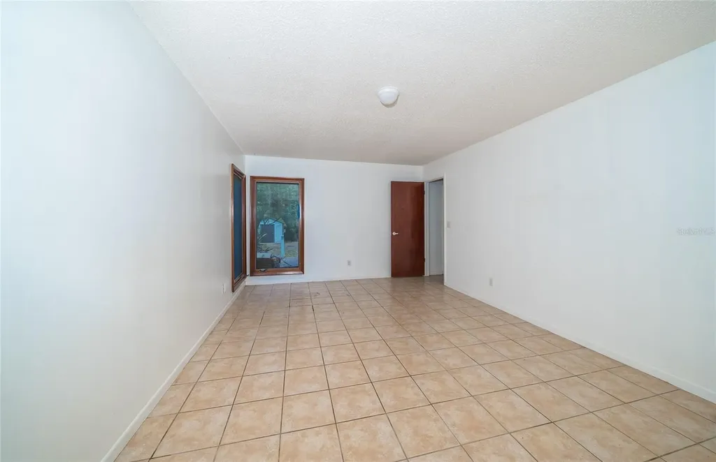 2501 Withy Court Tampa FL 33618