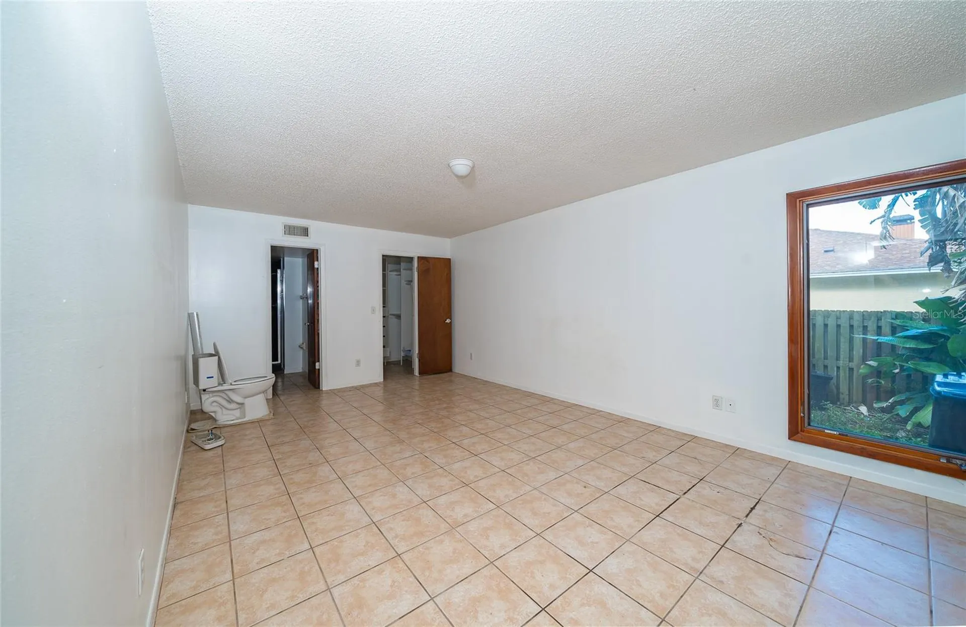 2501 Withy Court Tampa FL 33618