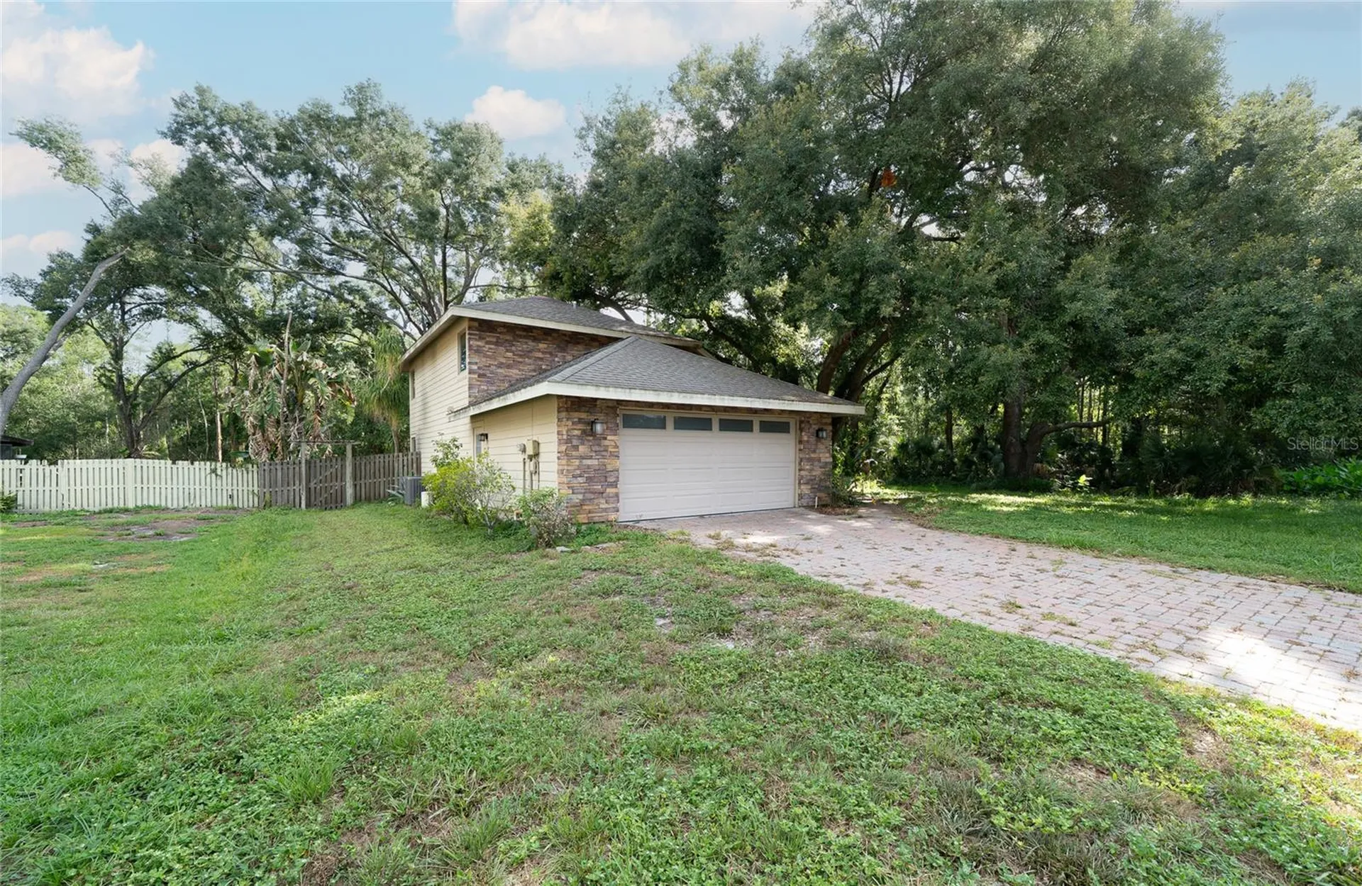 2501 Withy Court Tampa FL 33618