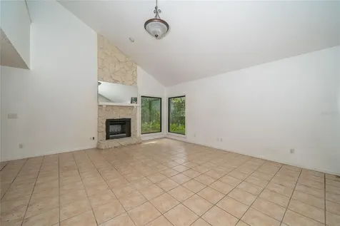 2501 Withy Court Tampa FL 33618
