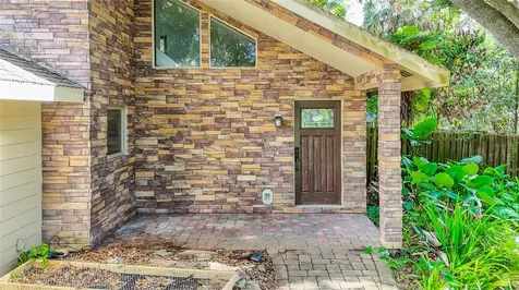 2501 Withy Court Tampa FL 33618