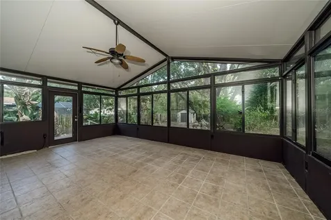 2501 Withy Court Tampa FL 33618