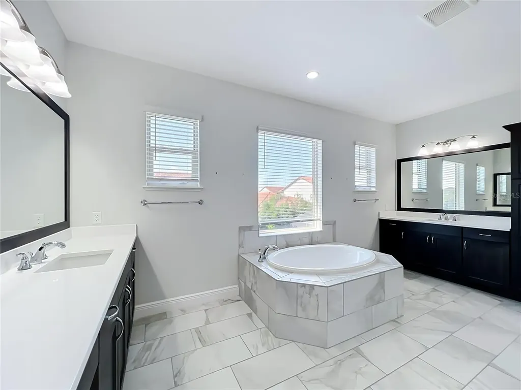 15124 Canoe Place Winter Garden FL 34787