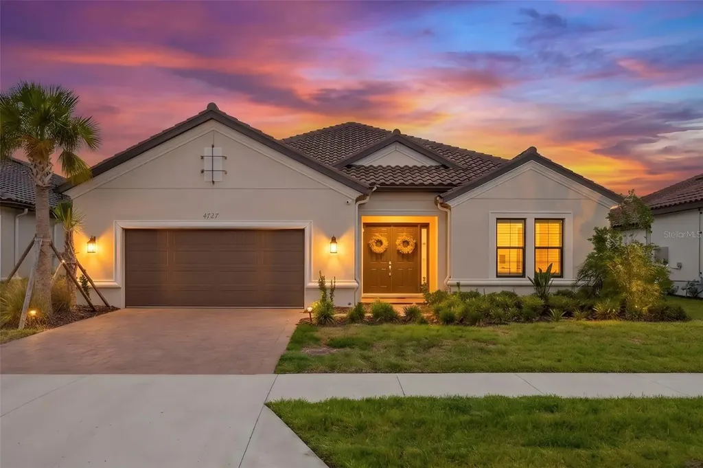 4727 Freccia Loop Wesley Chapel FL 33543