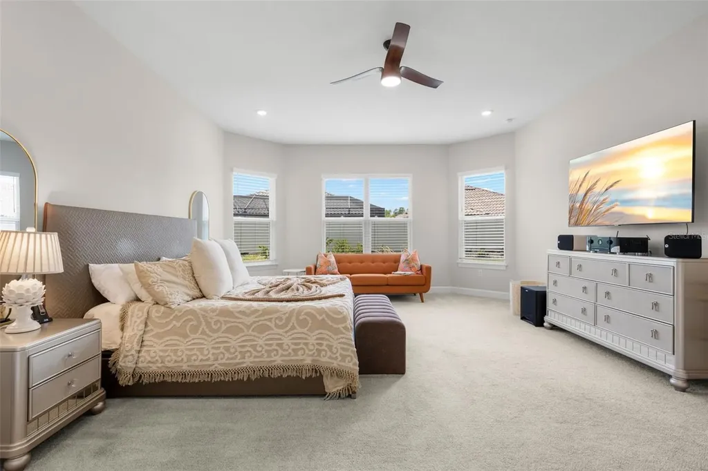 4727 Freccia Loop Wesley Chapel FL 33543