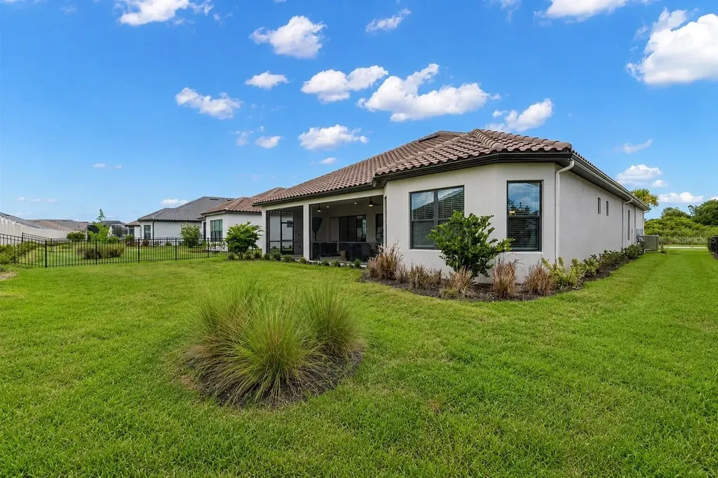 4727 Freccia Loop Wesley Chapel FL 33543