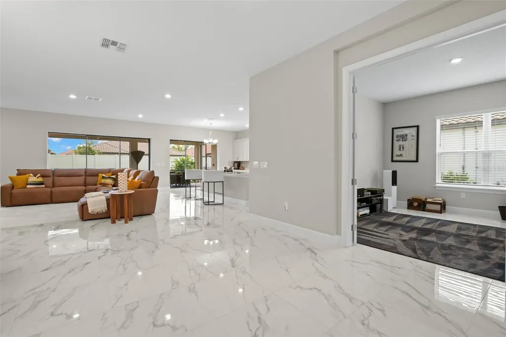 4727 Freccia Loop Wesley Chapel FL 33543
