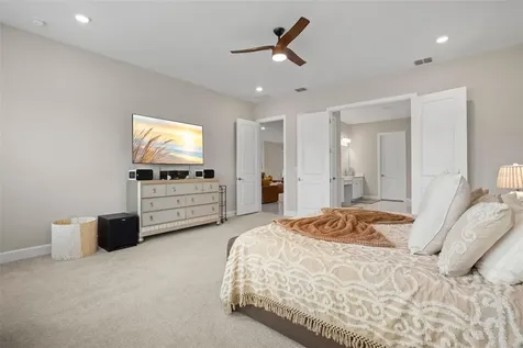 4727 Freccia Loop Wesley Chapel FL 33543