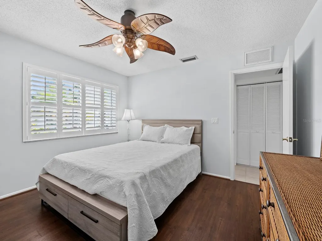 3828 Blue Stone Way Sarasota FL 34232