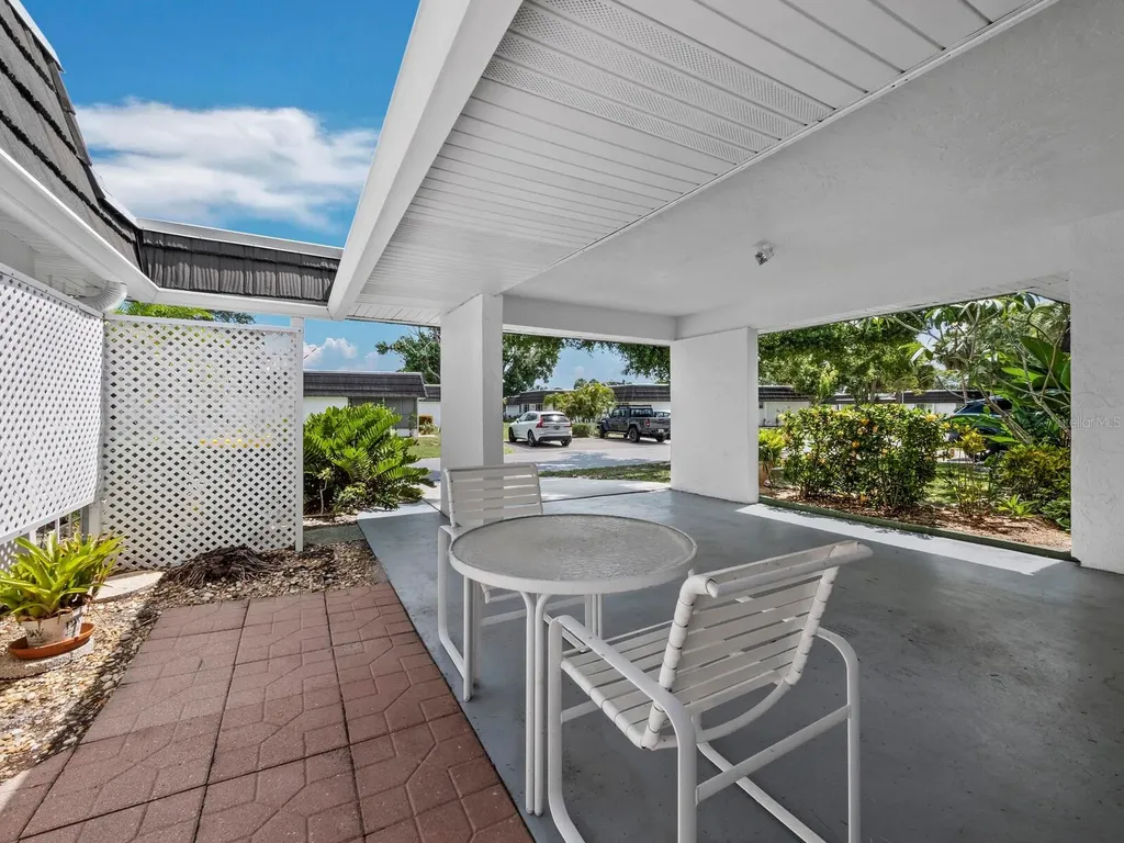 3828 Blue Stone Way Sarasota FL 34232