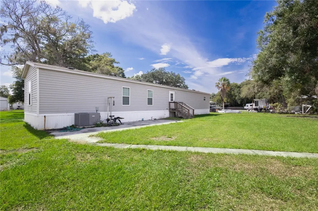 5330 Christ Lane Mulberry FL 33860