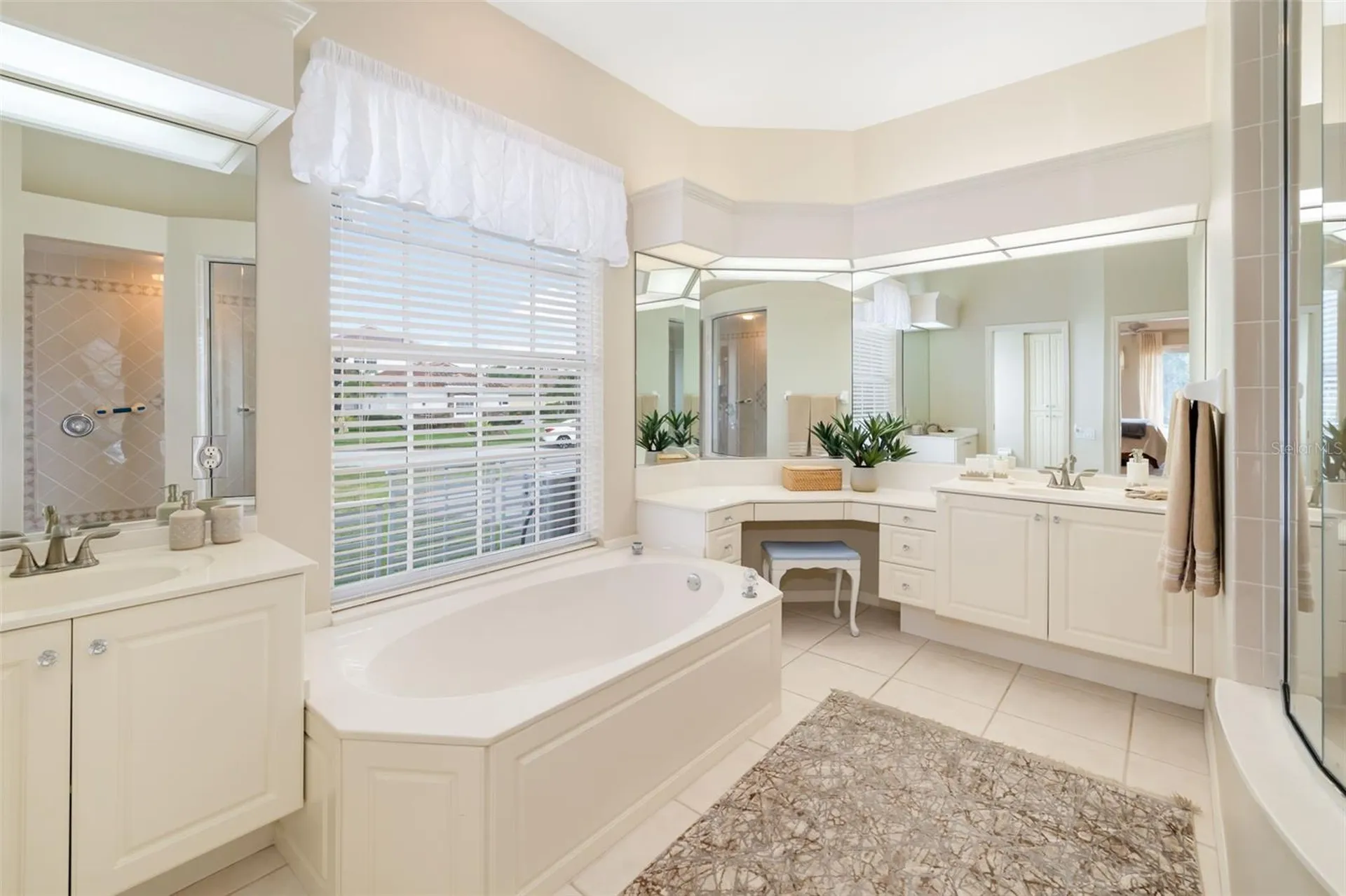 7505 Coventry Court Bradenton FL 34202