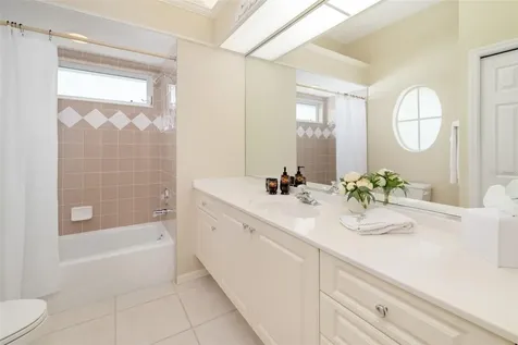7505 Coventry Court Bradenton FL 34202