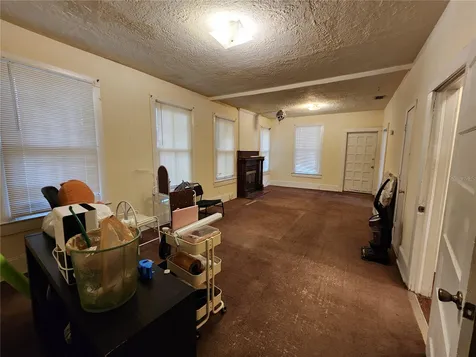 812 SE 4 Avenue Gainesville FL 32601