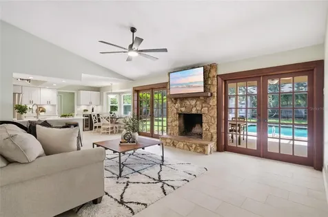 2266 Bent Oak Drive Apopka FL 32712