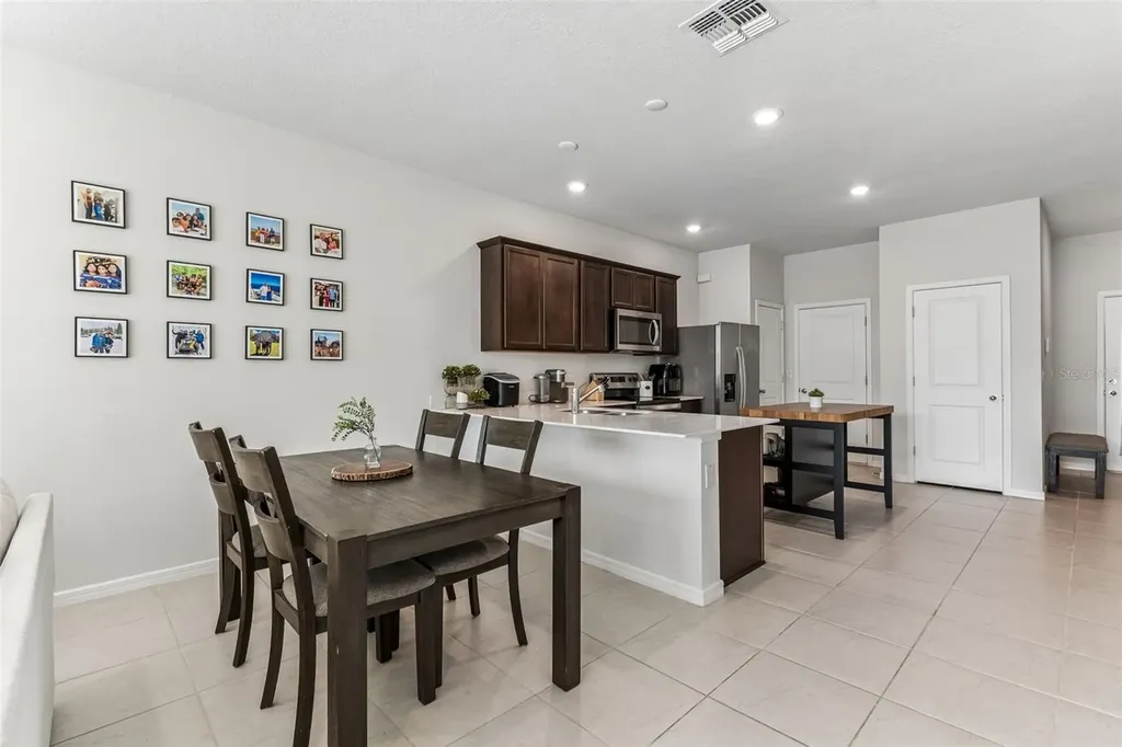 31357 Amberview Bend Wesley Chapel FL 33545