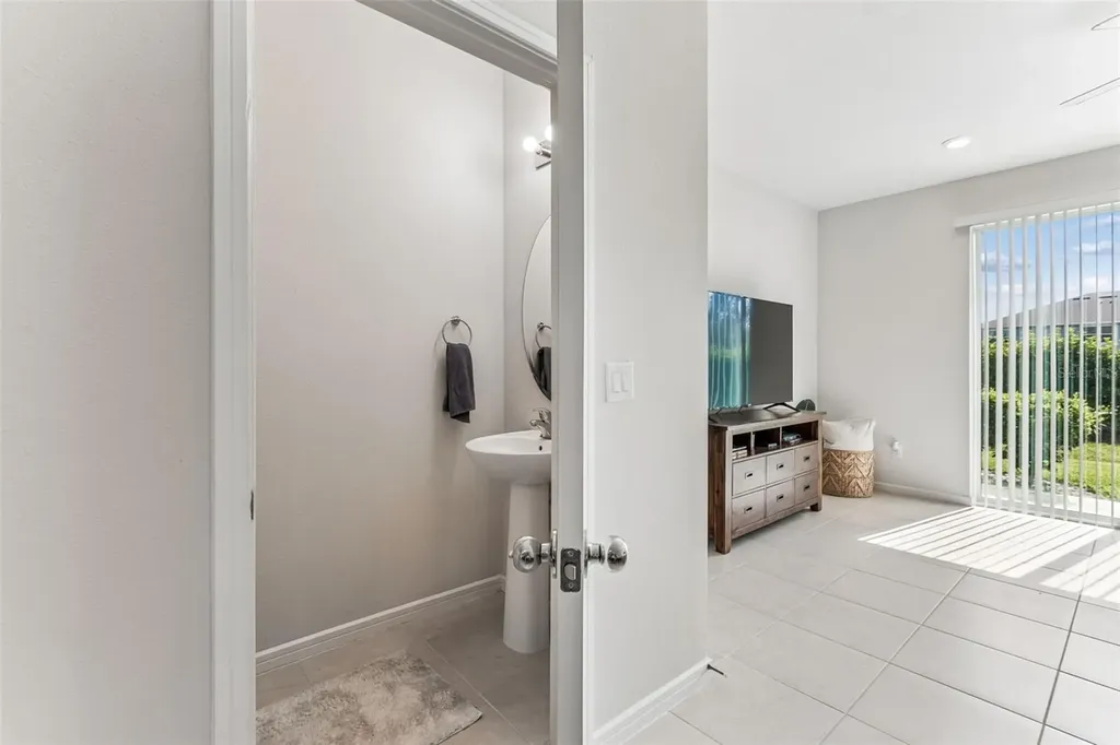 31357 Amberview Bend Wesley Chapel FL 33545