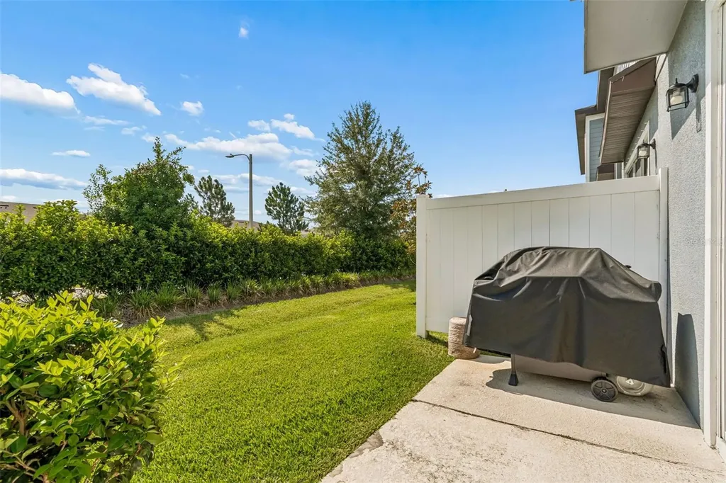 31357 Amberview Bend Wesley Chapel FL 33545