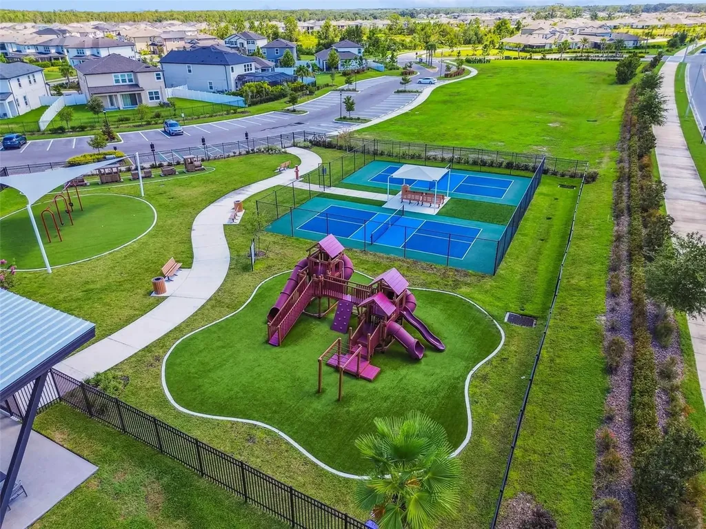 31357 Amberview Bend Wesley Chapel FL 33545