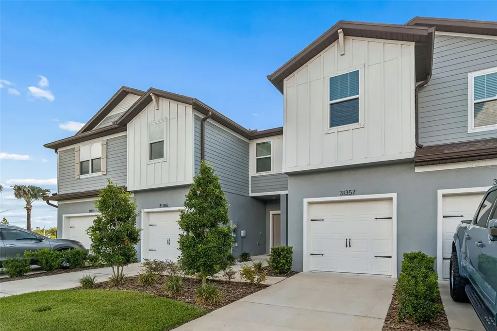 31357 Amberview Bend Wesley Chapel FL 33545