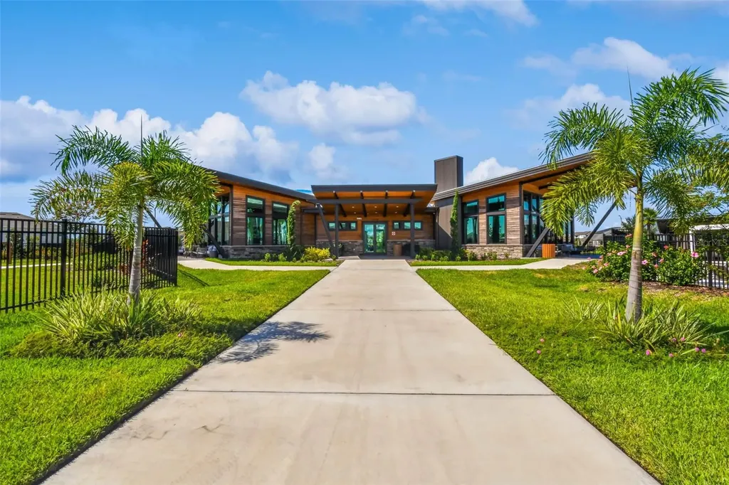 31357 Amberview Bend Wesley Chapel FL 33545