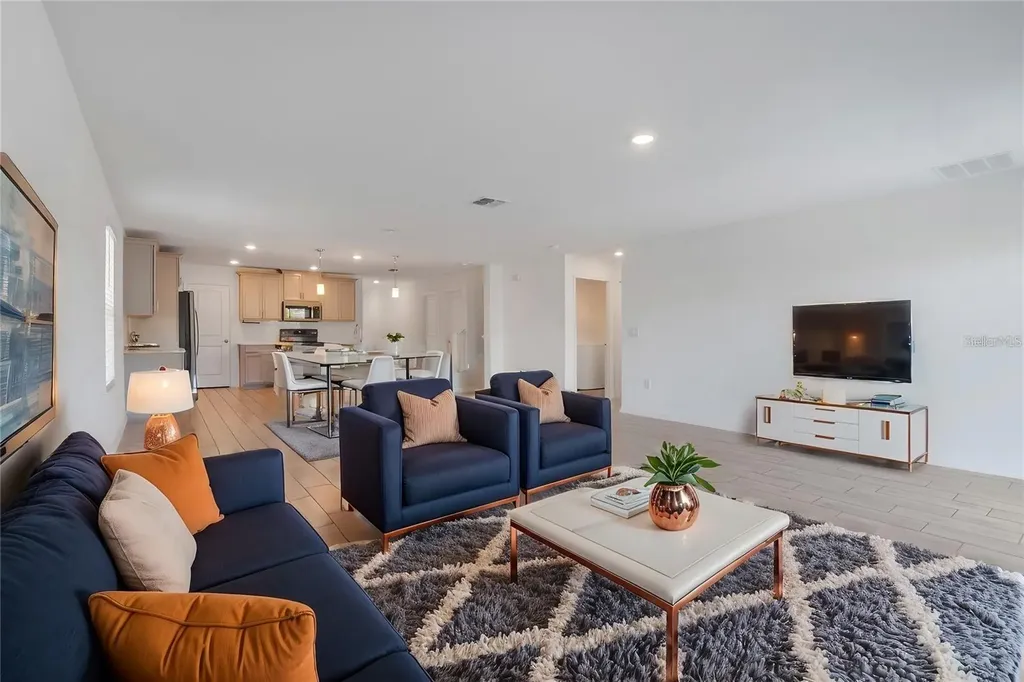 5215 Tanzanite Drive Mount Dora FL 32757