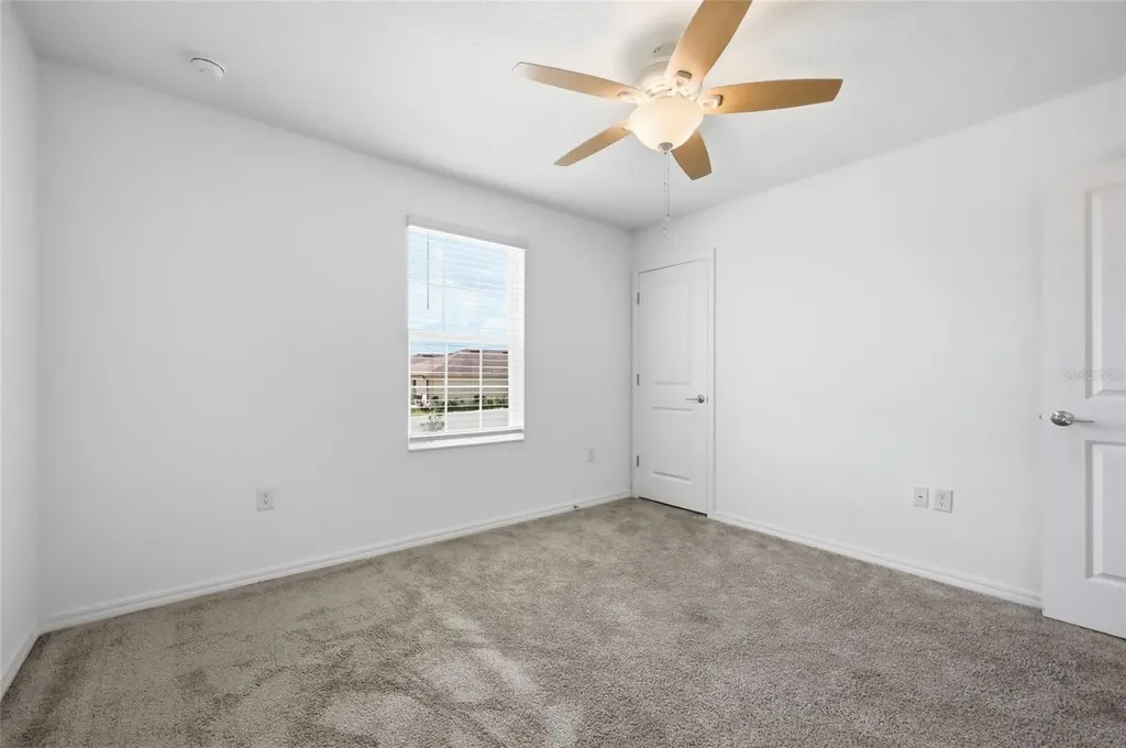 5215 Tanzanite Drive Mount Dora FL 32757
