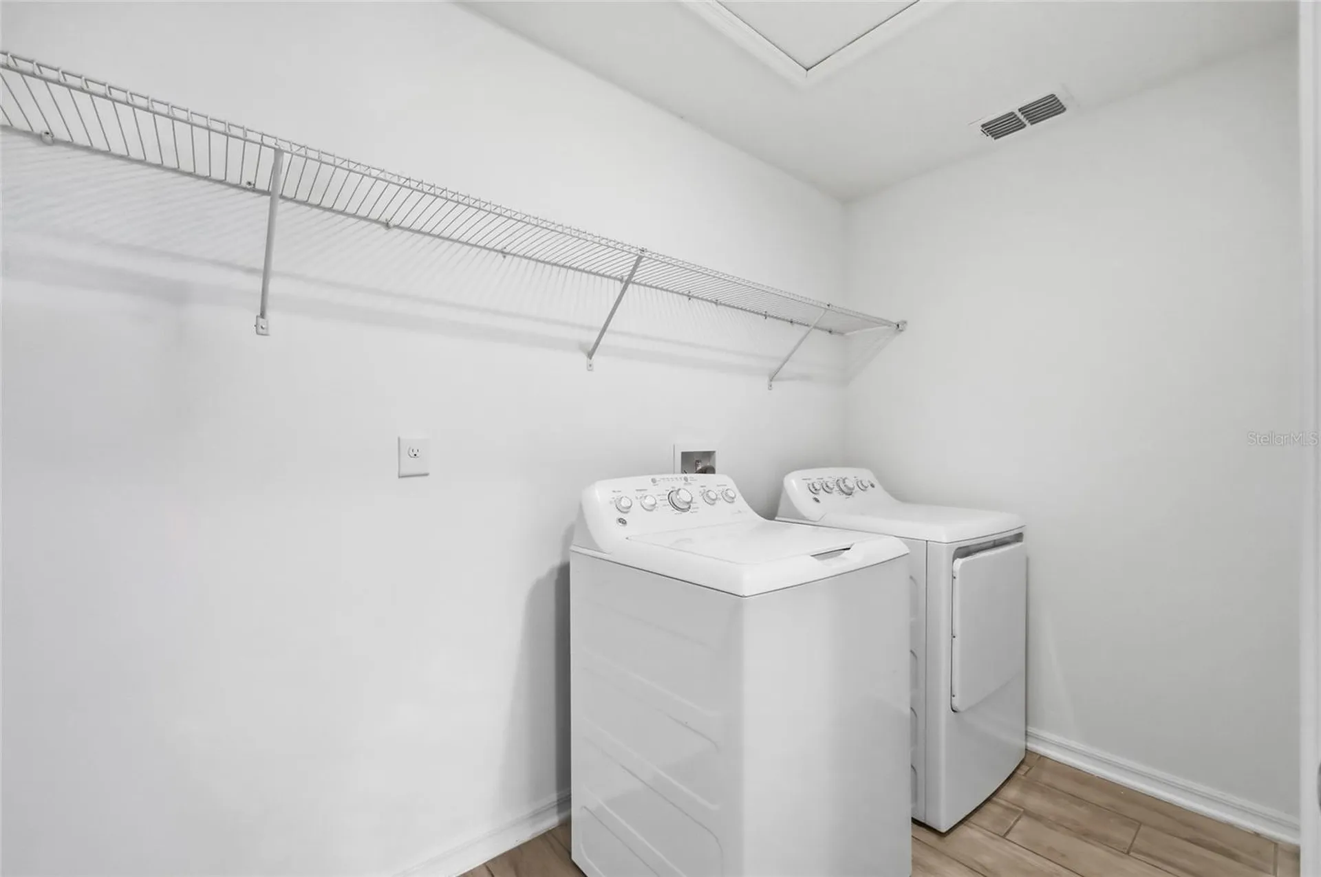 5215 Tanzanite Drive Mount Dora FL 32757