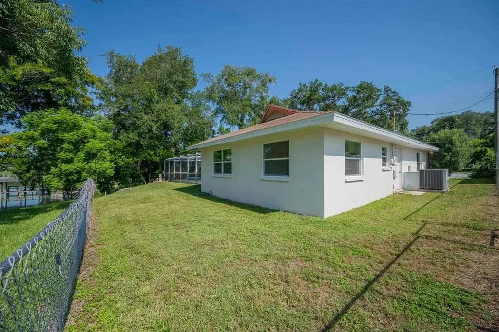 1925 John Arthur Way Lakeland FL 33803