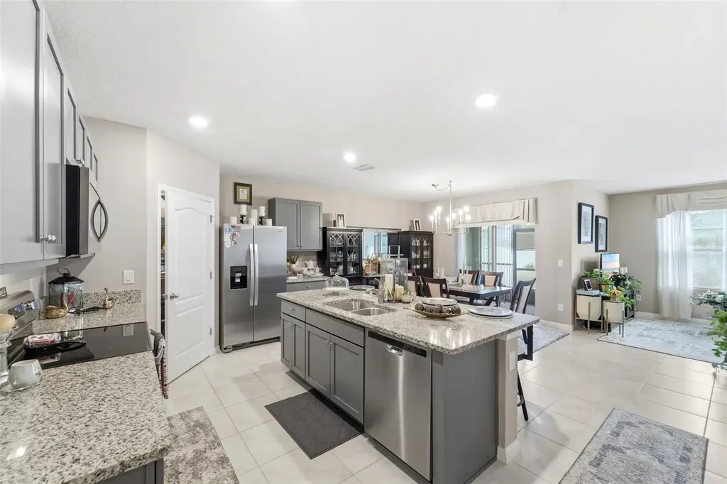 117 Rip Cord Lane Deland FL 32724