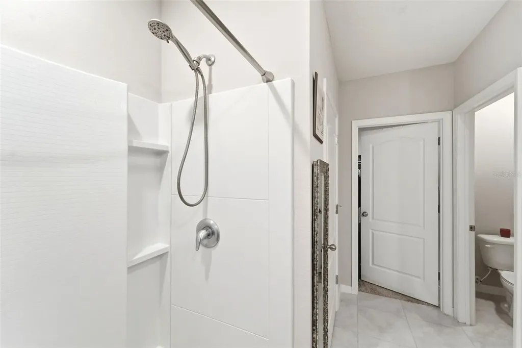 117 Rip Cord Lane Deland FL 32724