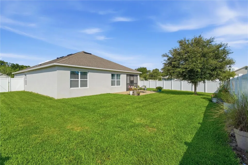 117 Rip Cord Lane Deland FL 32724