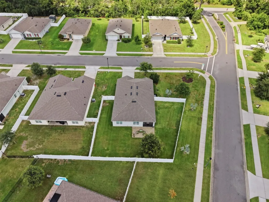 117 Rip Cord Lane Deland FL 32724