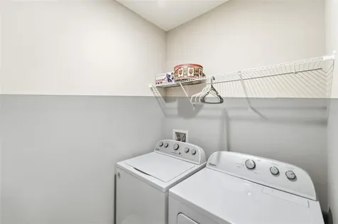 117 Rip Cord Lane Deland FL 32724