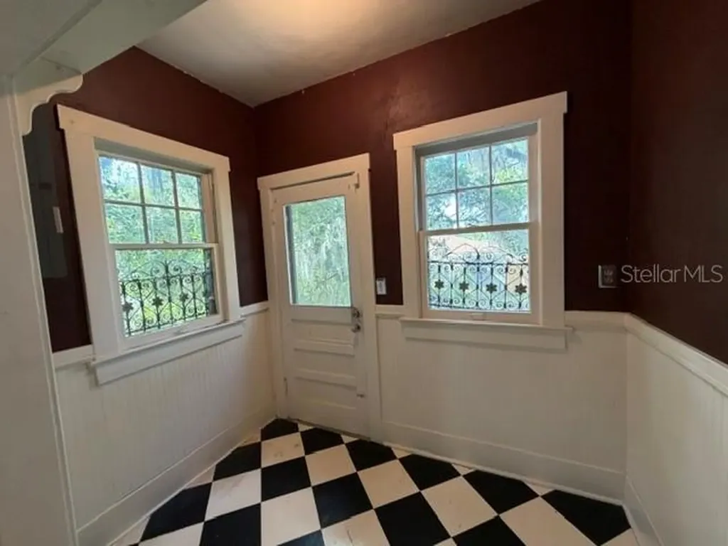 1255 SE Silver Springs Place Ocala FL 34471