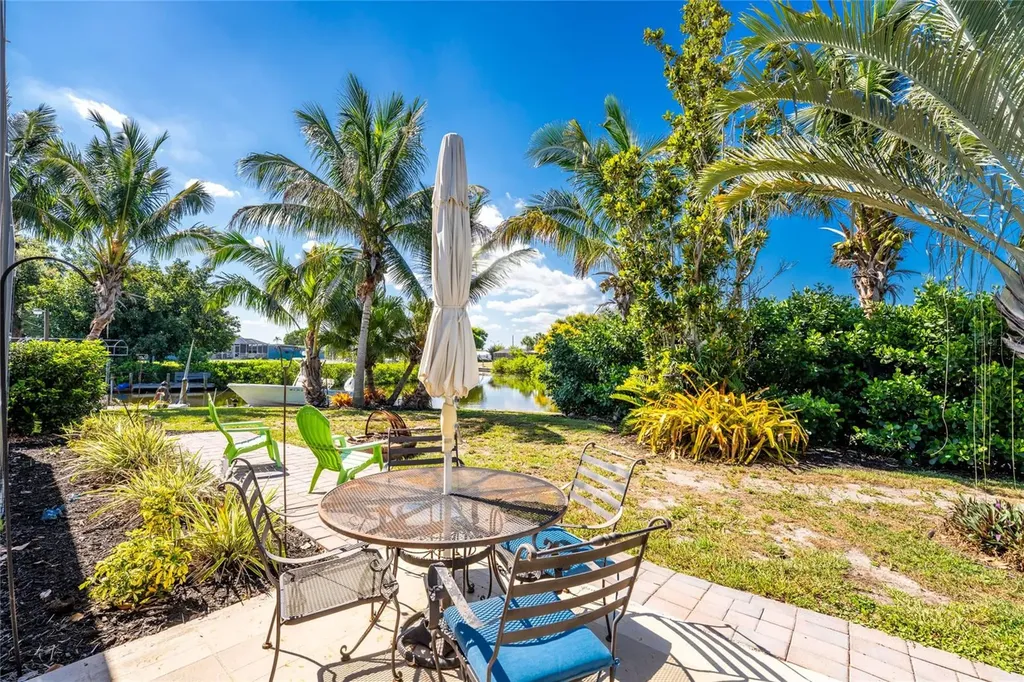103 Rodgers Avenue NE Port Charlotte FL 33952
